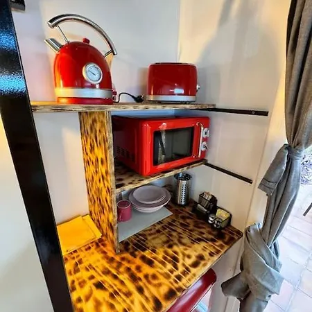 Precioso Estudio Con Terraza En Florida E1 דירה *